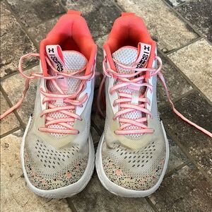 Under Armour Women's White and Coral 3/4 high top basketball Athletic Shoes